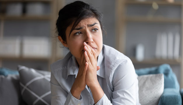 mujer con nervios